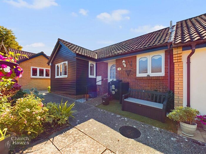 2 Bedroom Bungalow For Sale In Newnham Green, Maldon, CM9