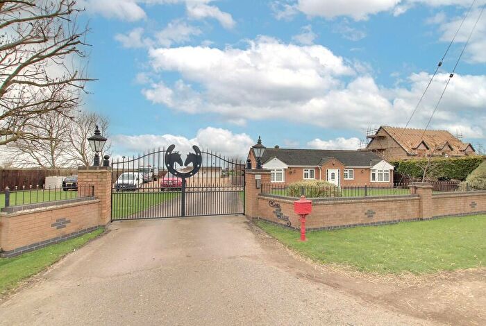 4 Bedroom Detached Bungalow For Sale In Iretons Way, Chatteris, PE16