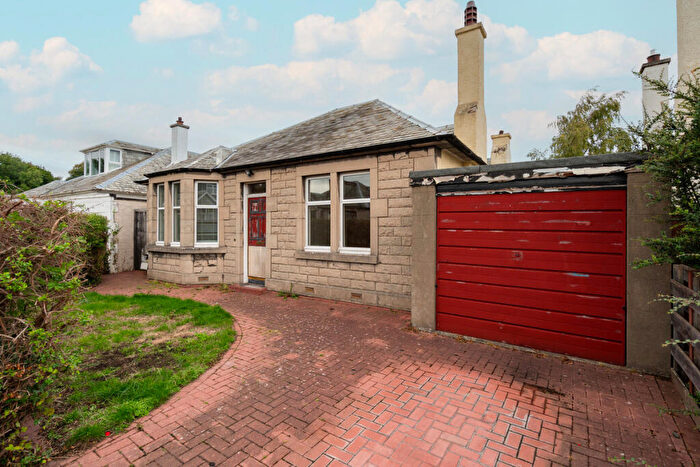 3 Bedroom Detached Bungalow For Sale In Greenbank Grove, Edinburgh, EH10