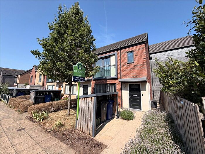 1 Bedroom End Of Terrace House For Sale In Farrier Close, Doncaster, South Yorkshire, DN1