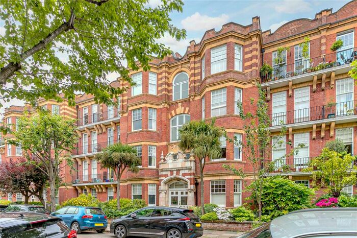 3 Bedroom Apartment To Rent In Riverview Gardens, London, SW13