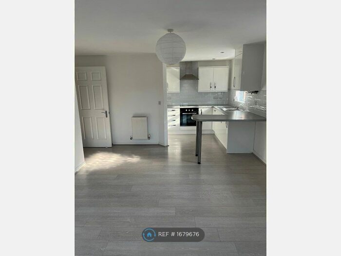 3 Bedroom Flat To Rent In Bethel Grove, Liverpool, L17