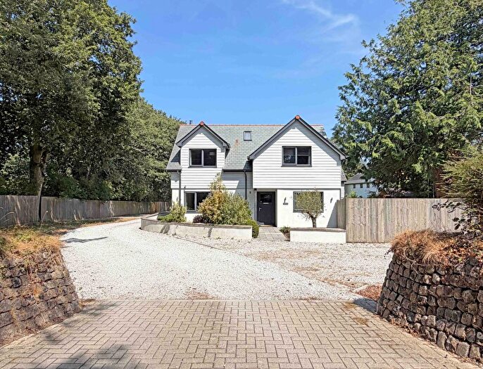 4 Bedroom Detached House For Sale In South Tehidy, Cornwall, TR14