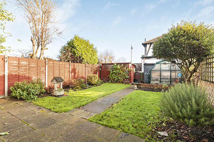 3 Bedroom Terraced House For Sale In Eltham Green Road, Eltham, SE9