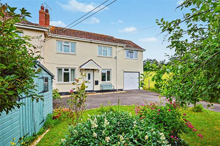4 Bedroom End Of Terrace House For Sale In Langport Road, Long Sutton, Langport, Somerset, TA10