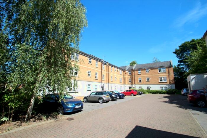 2 Bedroom Apartment To Rent In Charnley Drive, Chapel Allerton, LS7