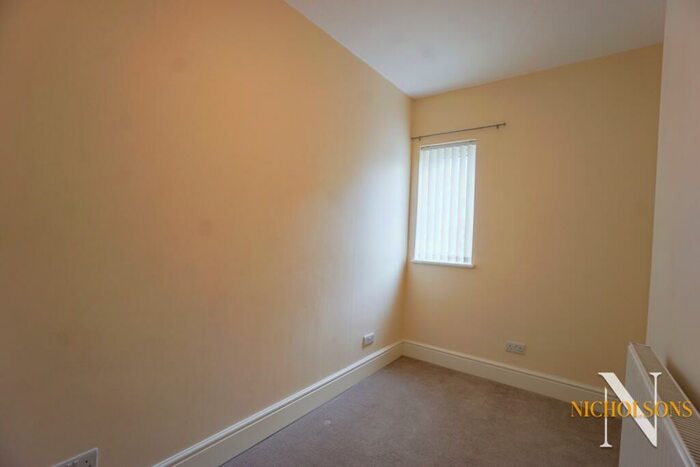 4 Bedroom Terraced House To Rent In Victoria Road, Retford, Nottinghamshire, DN22