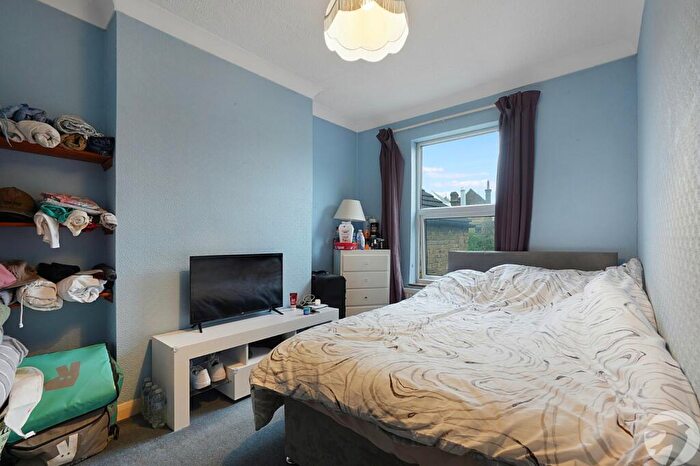2 Bedroom Terraced House For Sale In Berkley Road, Gravesend, Kent, DA12