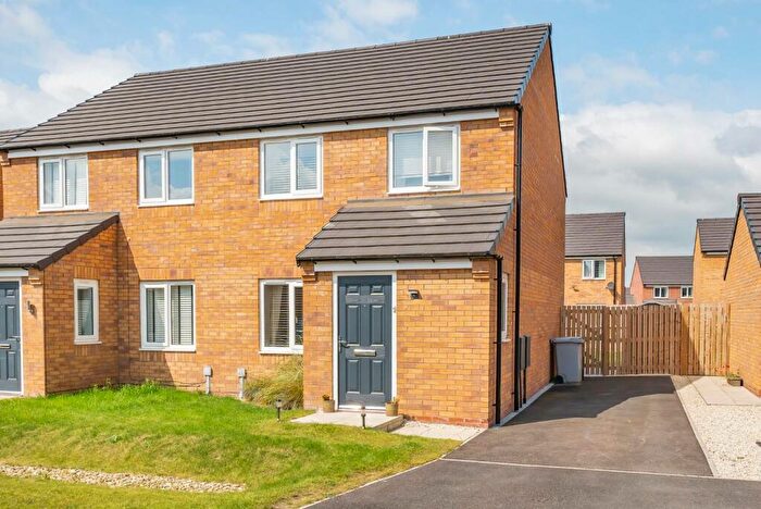 3 Bedroom Semi-Detached House For Sale In Winceby Gardens, Horncastle, LN9