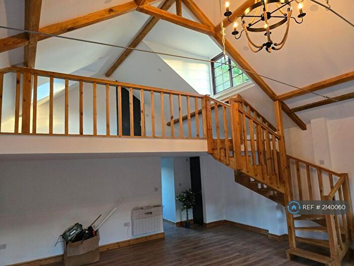 2 Bedroom Detached House To Rent In Bedrooms Annex, Dartford, DA2
