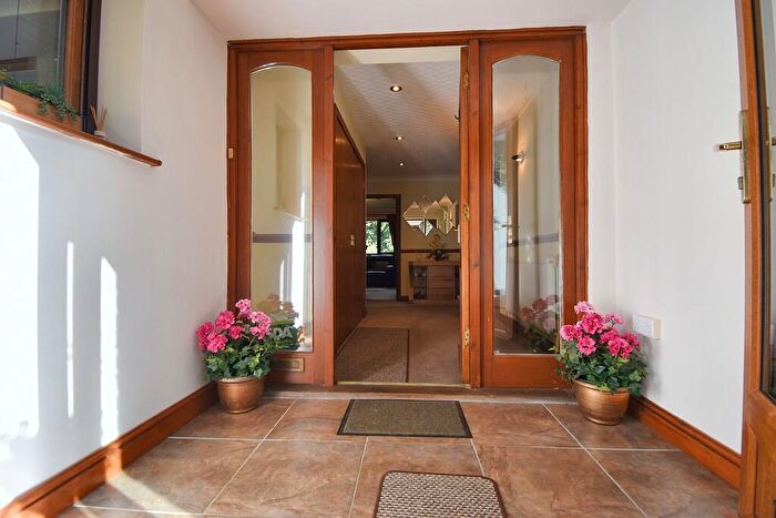 5 Bedroom Detached House For Sale In Mill Lane, Burgh-on-bain, LN8