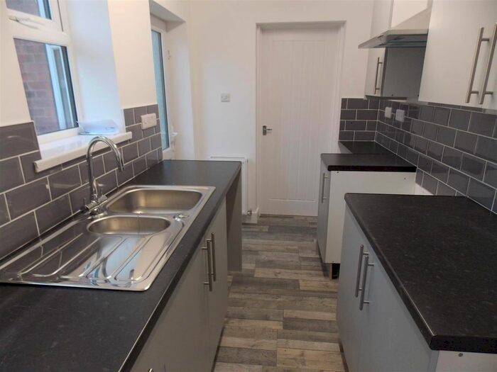 3 Bedroom Terraced House To Rent In Third Avenue, Ilkeston, DE7