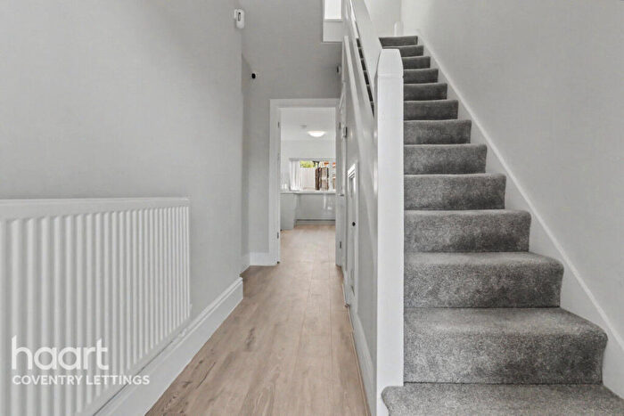 3 Bedroom Semi-Detached House To Rent In Byfield Road, Coventry, CV6