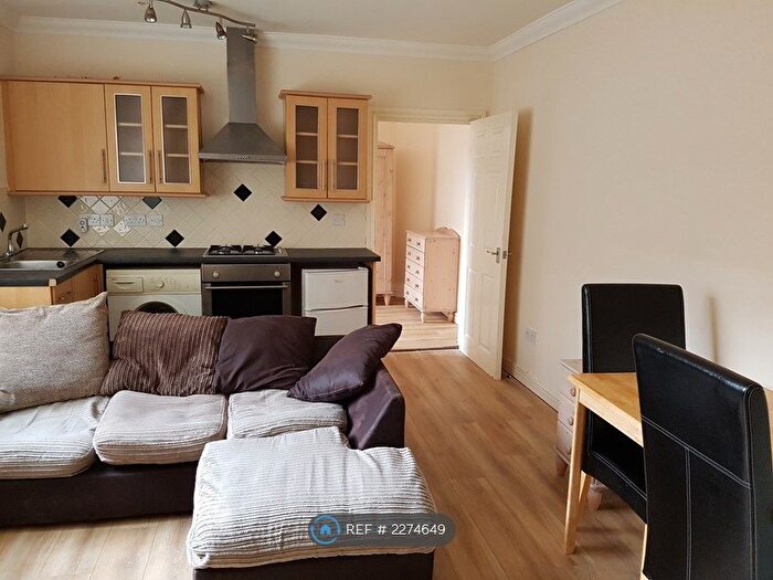 1 Bedroom Flat To Rent In Azalea Terrace North, Sunderland, SR2