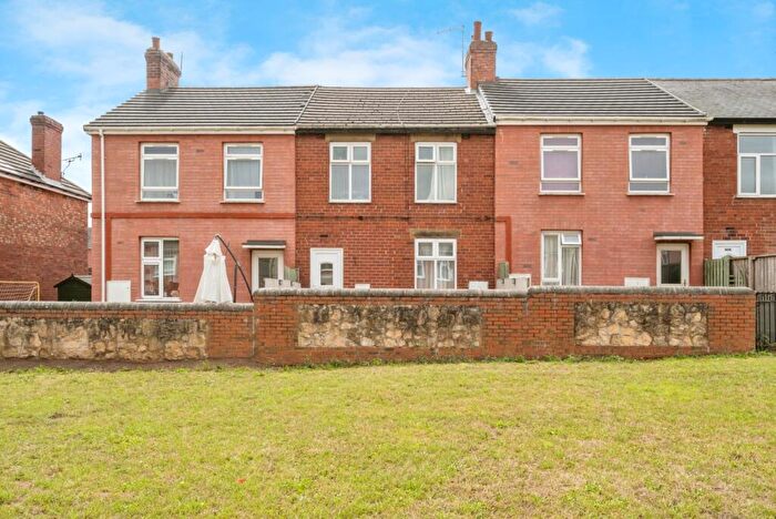 3 Bedroom Terraced House For Sale In South Street, Highfields, Doncaster, South Yorkshire, DN6
