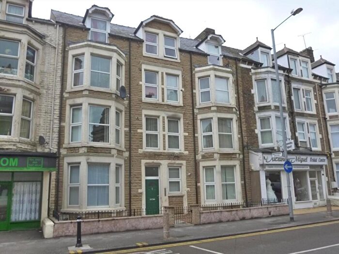 3 Bedroom Flat To Rent In - Euston Road, Morecambe, LA4