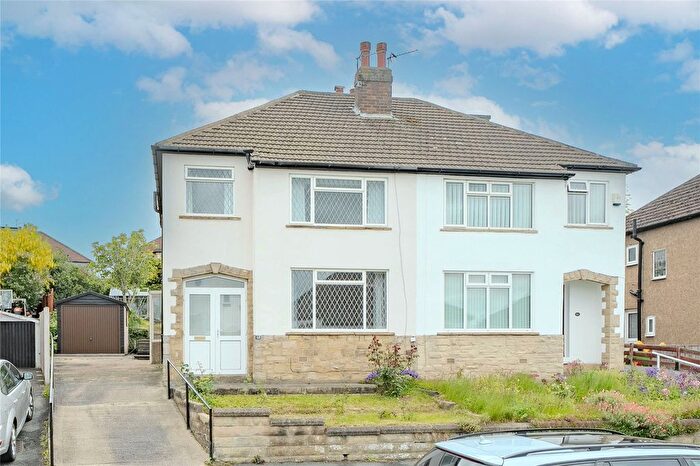 3 Bedroom Semi-Detached House For Sale In Carr Manor Crescent, Moortown, Leeds, LS17