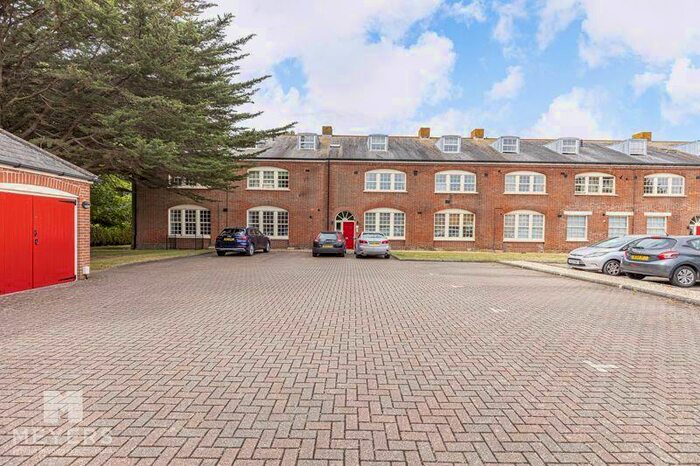 2 Bedroom Apartment To Rent In The Stables, Dragoon Way, Christchurch, BH23