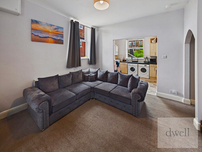 2 Bedroom Apartment To Rent In Chapeltown, Pudsey, Leeds, LS28