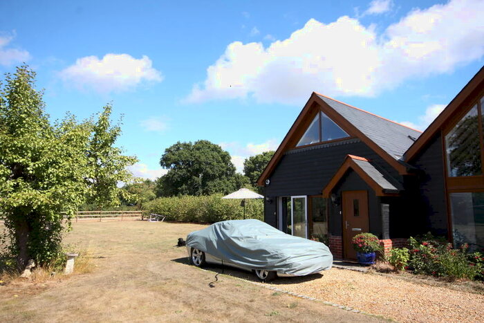 2 Bedroom Semi-Detached House To Rent In Calcot Lane, Curdridge, SO32