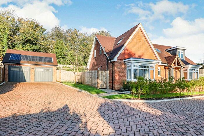 4 Bedroom Detached House To Rent In Grosvenor Place, Rowlands Castle, PO9