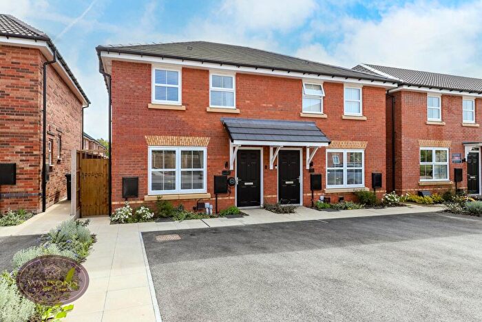 3 Bedroom Semi-Detached House For Sale In Holroyd Circle, Brinsley, Nottingham, NG16