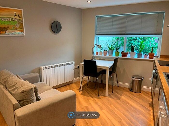 1 Bedroom Detached House To Rent In Crookes Road, Sheffield, S10