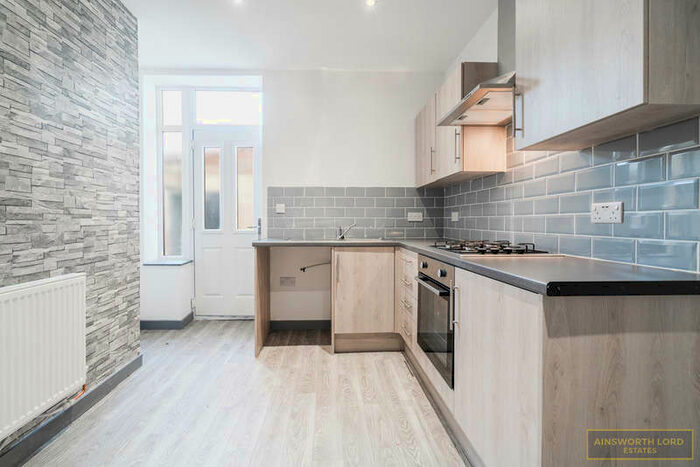 1 Bedroom Flat To Rent In Apartment, London Terrace, Near Train Station, Darwen, BB3