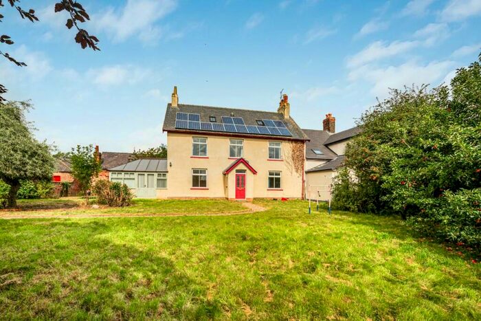 5 Bedroom Semi-Detached House For Sale In Grange Road, Leconfield, Beverley, HU17