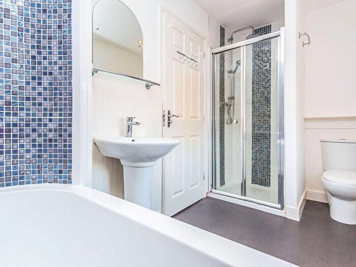 4 Bedroom Detached House For Sale In Tayberry Grove, Mortimer, Reading, Berkshire, RG7