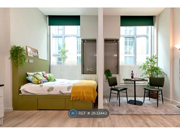 Studio To Rent In London, London, E2