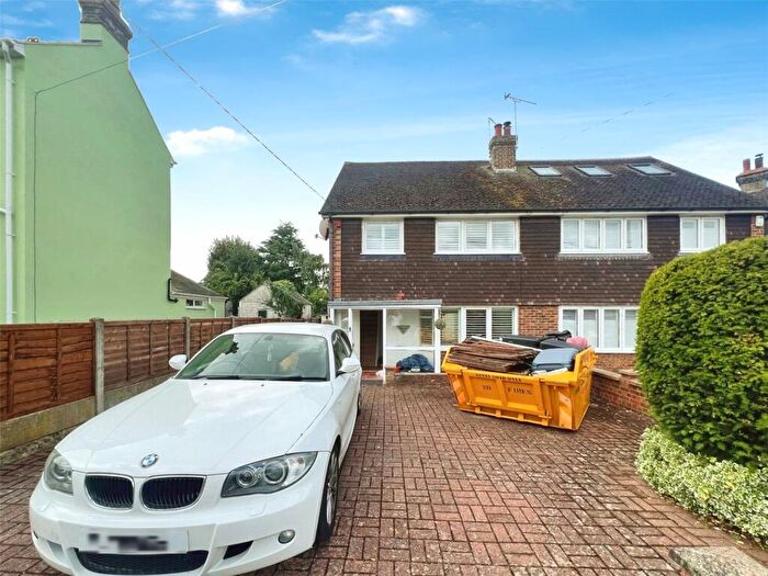 3 Bedroom Semi-Detached House To Rent In Victoria Hill Road, Hextable, Swanley, Kent, BR8