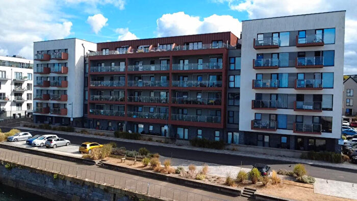 1 Bedroom Apartment For Sale In Kingdom Street, Plymouth, PL1