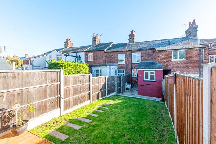 2 Bedroom Terraced House For Sale In Mount Road, Braintree, Essex, CM7