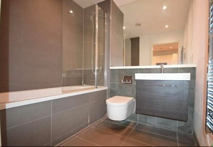 1 Bedroom Property To Rent In Warren Road, Cheadle, SK8