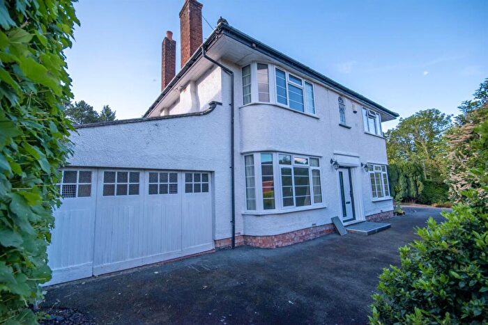 2 Bedroom Detached House For Sale In Trefynant Park, Wrexham, LL14