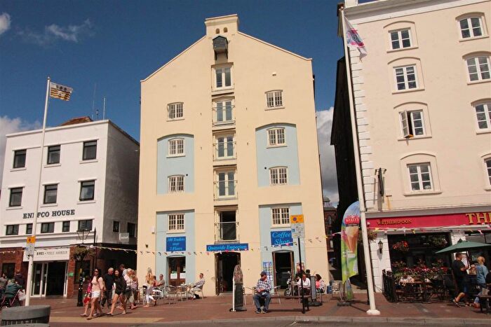 2 Bedroom Flat To Rent In Henning's Wharf, Poole, BH15