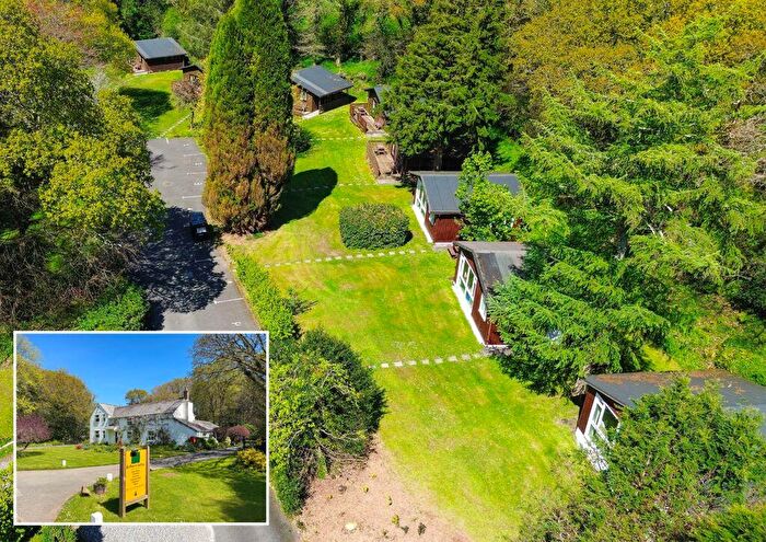 House For Sale In Ruthern Valley Holidays, Ruthern Bridge, Bodmin, Cornwall, PL30