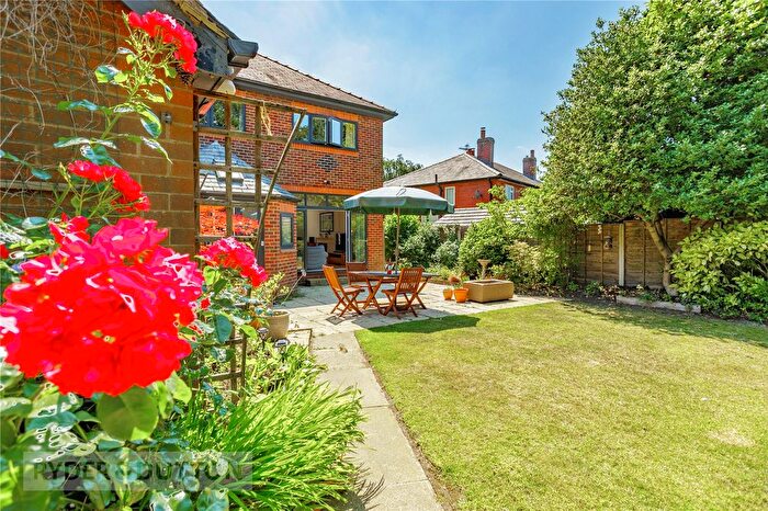 3 Bedroom Detached House For Sale In Thornley Lane, Grotton, Saddleworth, OL4