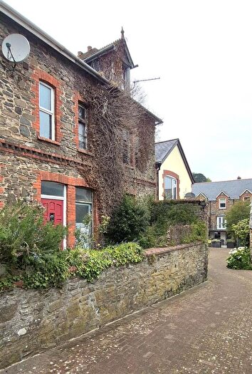 Terraced House For Sale In Waverley Terrace, Lynton, EX35