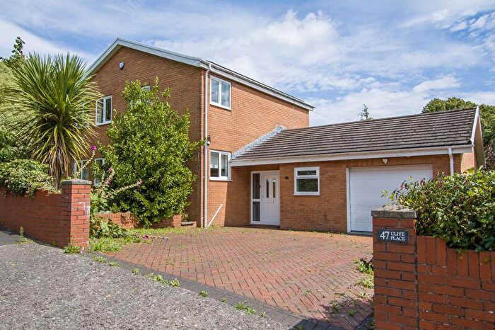 4 Bedroom Detached House For Sale In Clive Place, Penarth, CF64