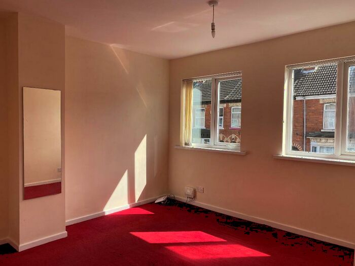 3 Bedroom Terraced House For Sale In Blenheim St, Hull, HU5