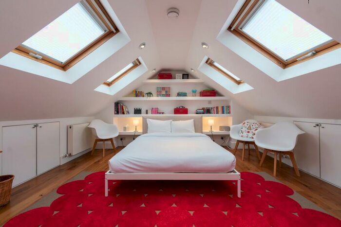 4 Bedroom Town House To Rent In Leathwaite Road, SW11