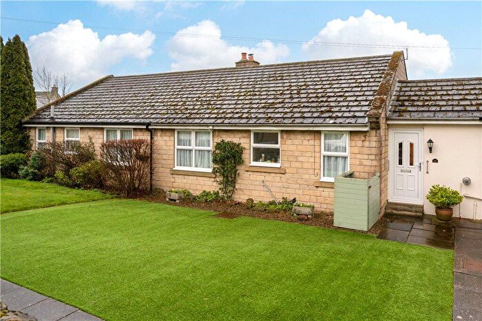 2 Bedroom Bungalow For Sale In Colber Lane, Bishop Thornton, Harrogate, North Yorkshire, HG3