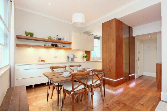 1 Bedroom Flat To Rent In Fulham Road And Seymour Walk, SW10