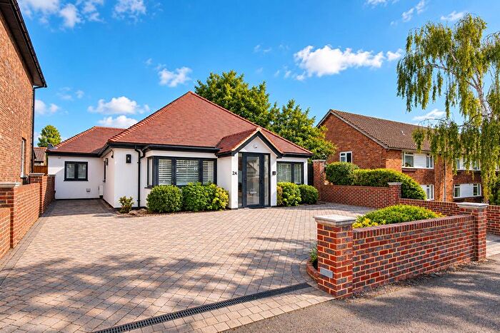 2 Bedroom Detached Bungalow For Sale In Clarence Road, Wallington, SM6