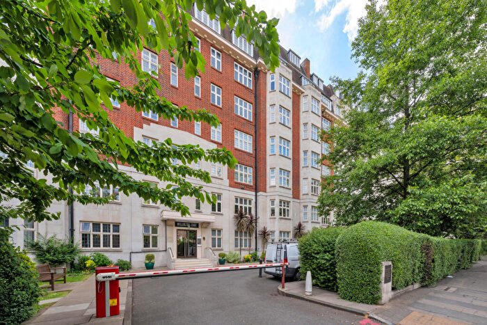 4 Bedroom Apartment For Sale In Wellington Court, Wellington Road, London, NW8