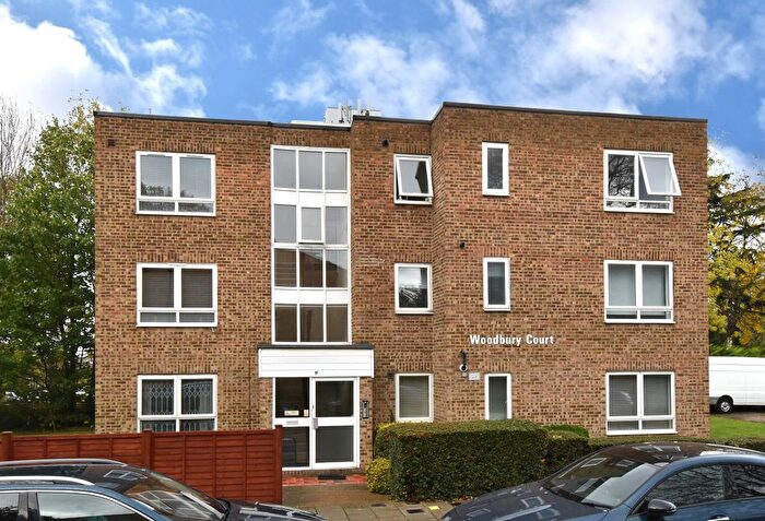 1 Bedroom Flat To Rent In Garden Road, London, SE20