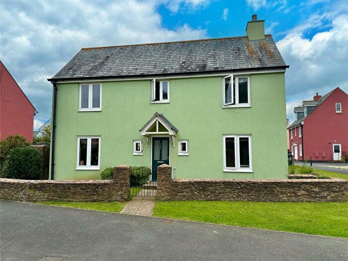 4 Bedroom Detached House For Sale In Plymstock, Plymouth, PL9