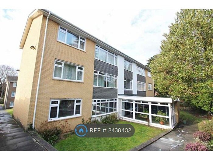 2 Bedroom Flat To Rent In Kingswood Road, Shortlands, BR2